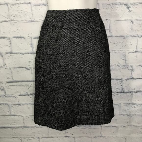 Petite Black White A. Taylor Skirt - Picture 7 of 7